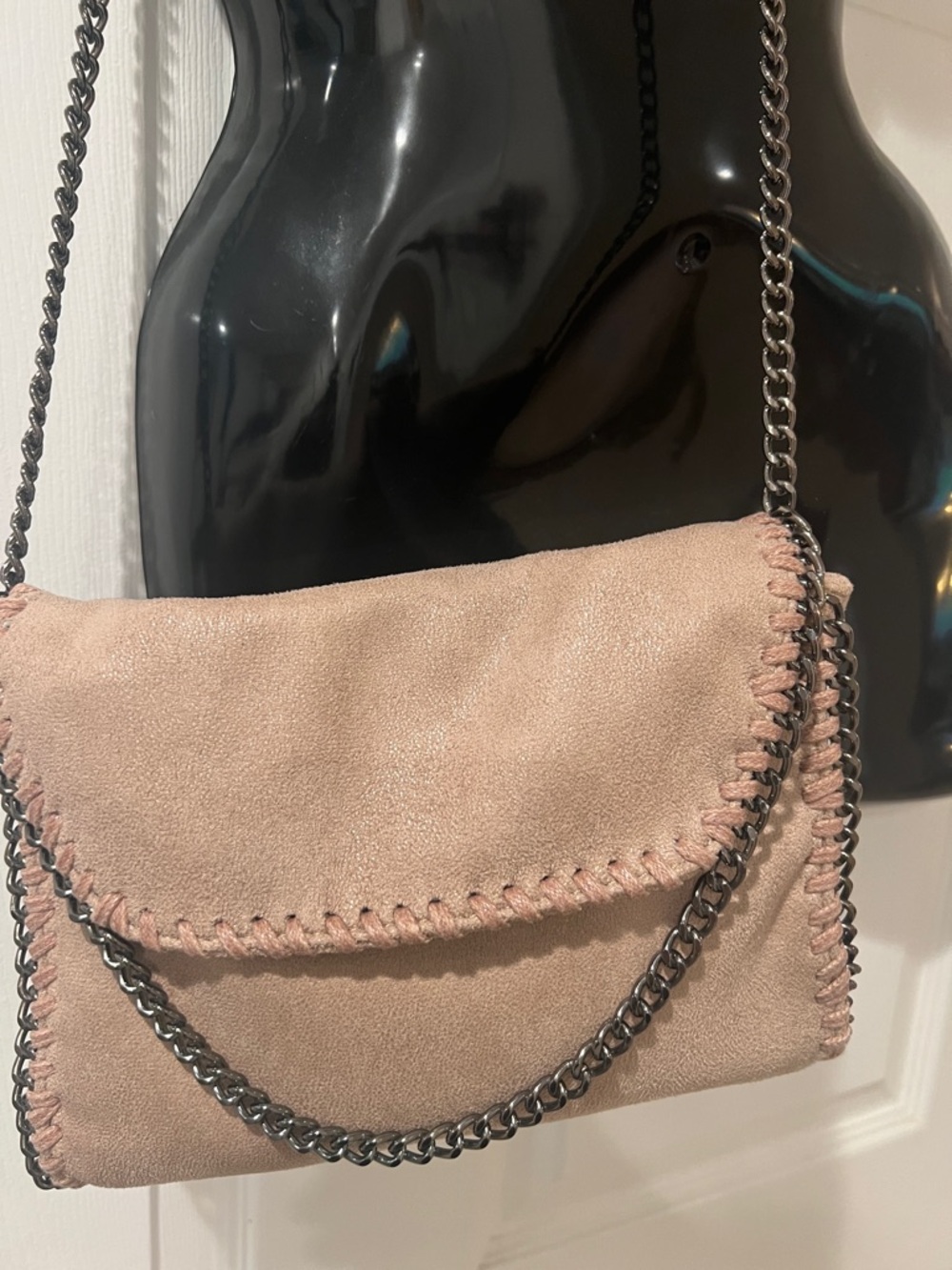 Suede Whipstitch Crossbody Bag in Dusty tan and gunmetal chain detail